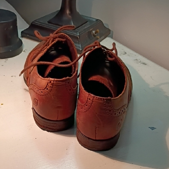 Elegant Tan Leather Oxfords main image 4